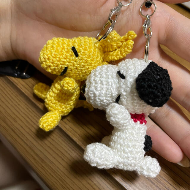 編みぐるみ スヌーピー ハンドメイドのぬいぐるみ/人形(ぬいぐるみ)の商品写真