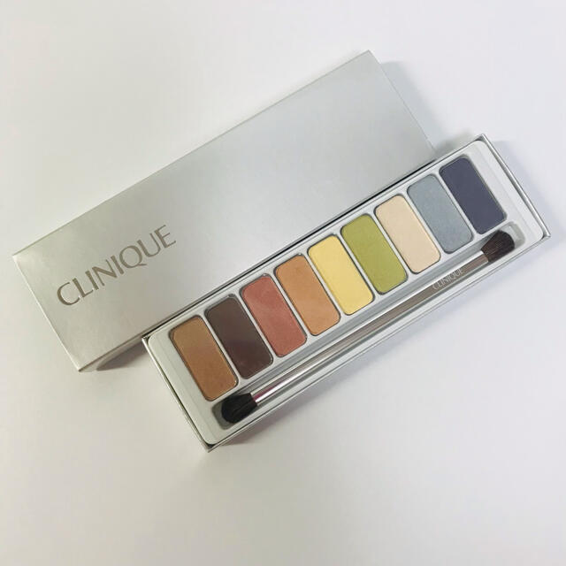 CLINIQUE(クリニーク)の【未使用品】CLINIQUE クリニーク　アイシャドウ 9色セット コスメ/美容のベースメイク/化粧品(アイシャドウ)の商品写真