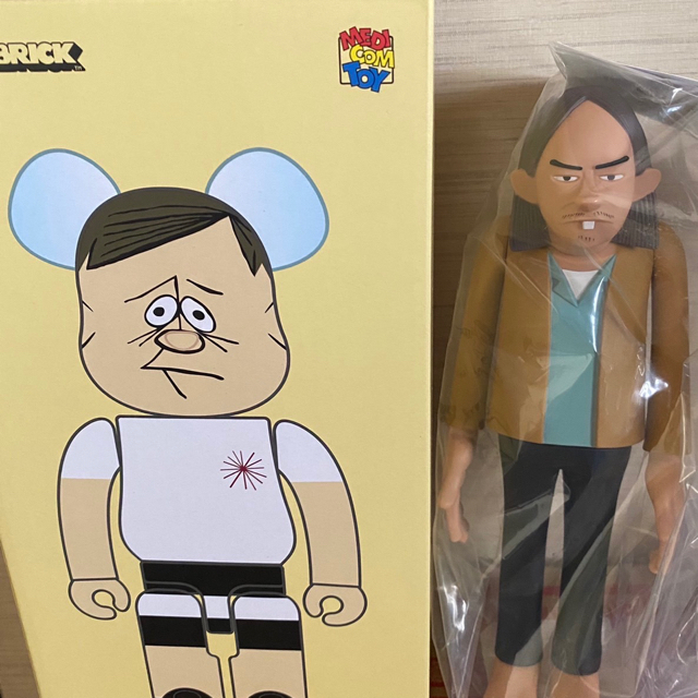 BE@RBRICK YUSUKE HANAI 400％/VCD BUM SAN