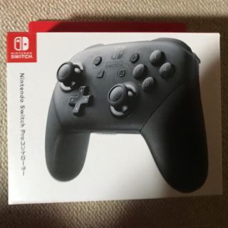 ニンテンドースイッチ(Nintendo Switch)のNintendo SWITCH プロコン(家庭用ゲーム機本体)