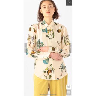 2022年5月新作下旬 美品 キャバン ボタニカルプリント シルクブラウス