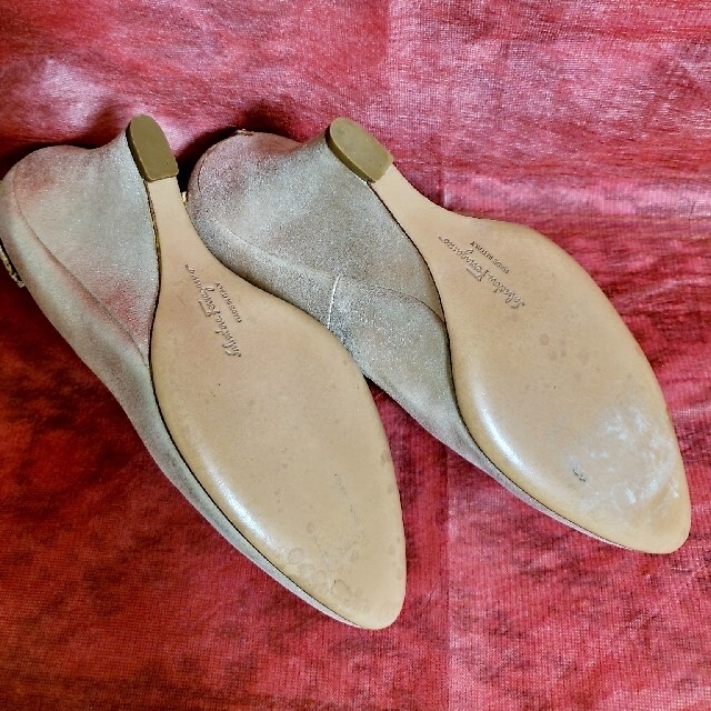 Salvatore Ferragamo(サルヴァトーレフェラガモ)の✨未使用✨Ferragamo フェラガモ　ウェッジヒール パンプス 22.5cm レディースの靴/シューズ(ハイヒール/パンプス)の商品写真