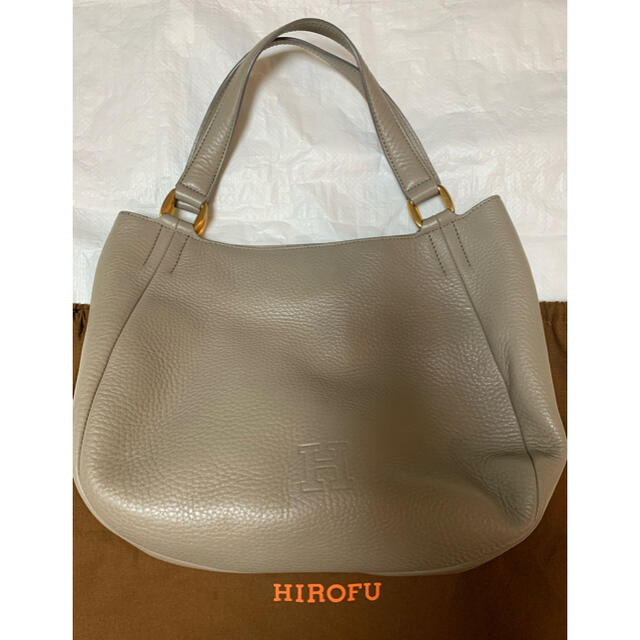 オンラインストア販売 HIROFU グレージュの革のトート レディース