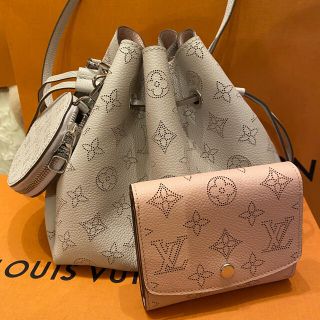 ルイヴィトン(LOUIS VUITTON)の【ルイヴィトン】マヒナ✴︎ベラ【超美品】(ショルダーバッグ)