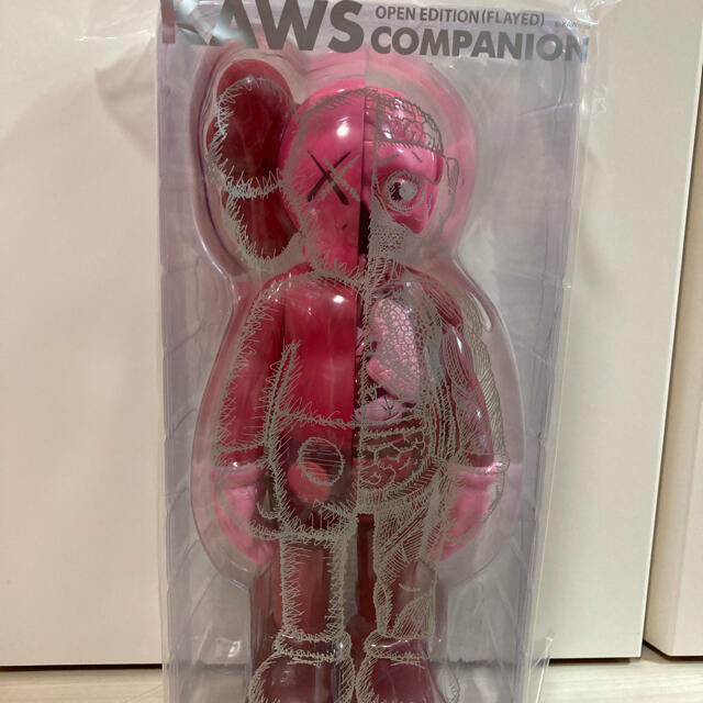 #8 KAWS COMPANION (FLAYED) BLUSH