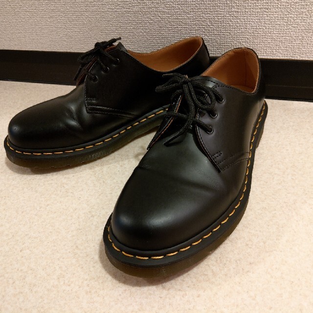 Dr.Martens(ドクターマーチン)の【美品】Dr.Martens GIBSON BLACK UK7 メンズの靴/シューズ(ブーツ)の商品写真