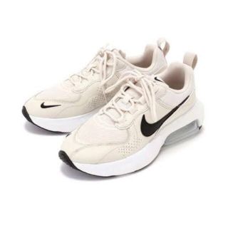 ナイキ(NIKE)のNIKE ナイキ エアマックス ヴェローナ　24.5cm(スニーカー)