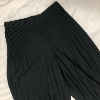 プリーツプリーズイッセイミヤケ(PLEATS PLEASE ISSEY MIYAKE)のオムプリッセ プリーツパンツ(フルレングス)(スラックス)