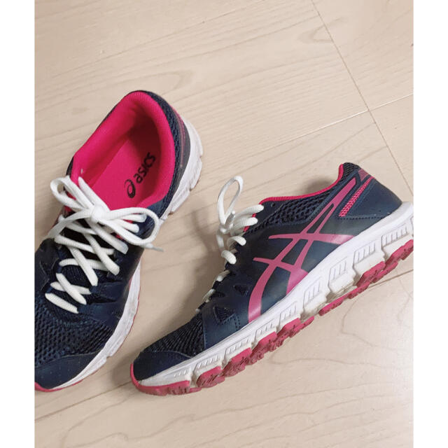 asics(アシックス)のアシックス ASICS レディース ランニングシューズ　スニーカー レディースの靴/シューズ(スニーカー)の商品写真