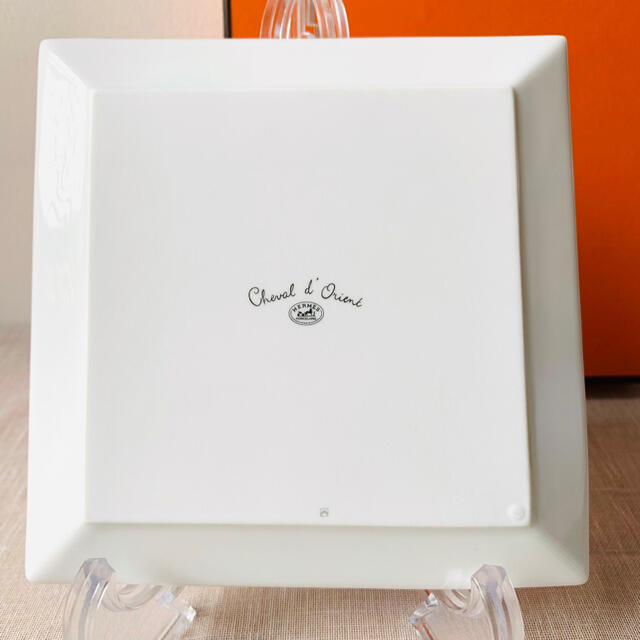 エルメス HERMES シュヴァルドリアン プチカレ プレート 正規品 エルメス HERMES シュヴァルドリアン プチカレ プレート 正規品