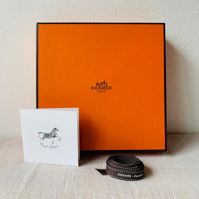 エルメス HERMES シュヴァルドリアン プチカレ プレート 正規品 エルメス HERMES シュヴァルドリアン プチカレ プレート 正規品
