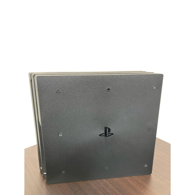 PlayStation4(プレイステーション4)のSONY PlayStation4 Pro サランラップ様 エンタメ/ホビーのゲームソフト/ゲーム機本体(家庭用ゲーム機本体)の商品写真