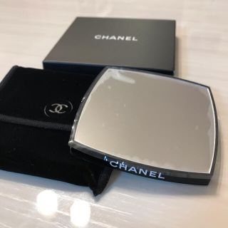 シャネル(CHANEL)の新品♪CHANELシャネル　両面ミラー　鏡　化粧品　ノベルティ(ミラー)