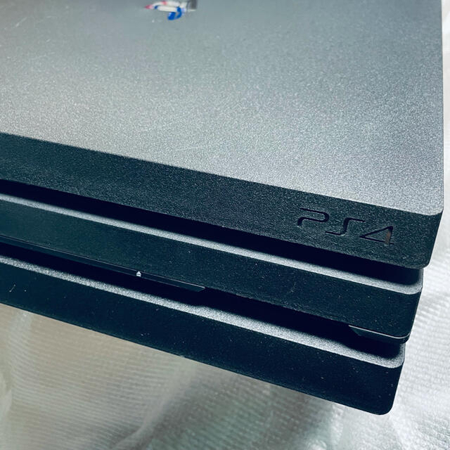 SONY PS4Pro CUH-7000BB01 付属品揃ってます 4