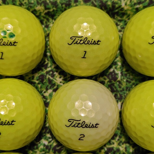 Titleist(タイトリスト)の2019 タイトリスト　PRO V1  ロストボール　ゴルフボール　317 スポーツ/アウトドアのゴルフ(その他)の商品写真