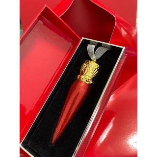 クリスチャンルブタン(Christian Louboutin)のクリスチャンルブタン　クリスマス限定　ソールージュ　赤リップ　口紅　新品　099(口紅)