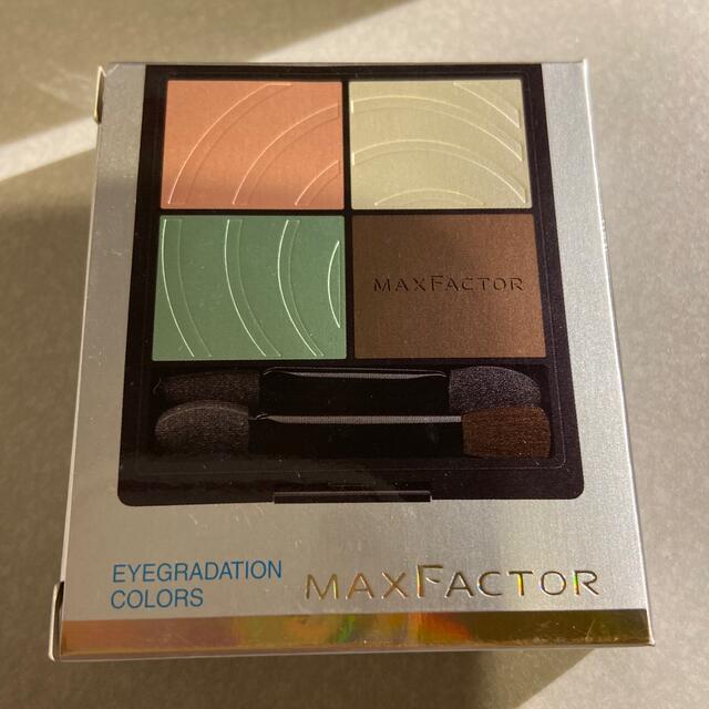 MAXFACTOR(マックスファクター)のMAX FACTOR アイシャドウ　アプリコットミント コスメ/美容のベースメイク/化粧品(アイシャドウ)の商品写真