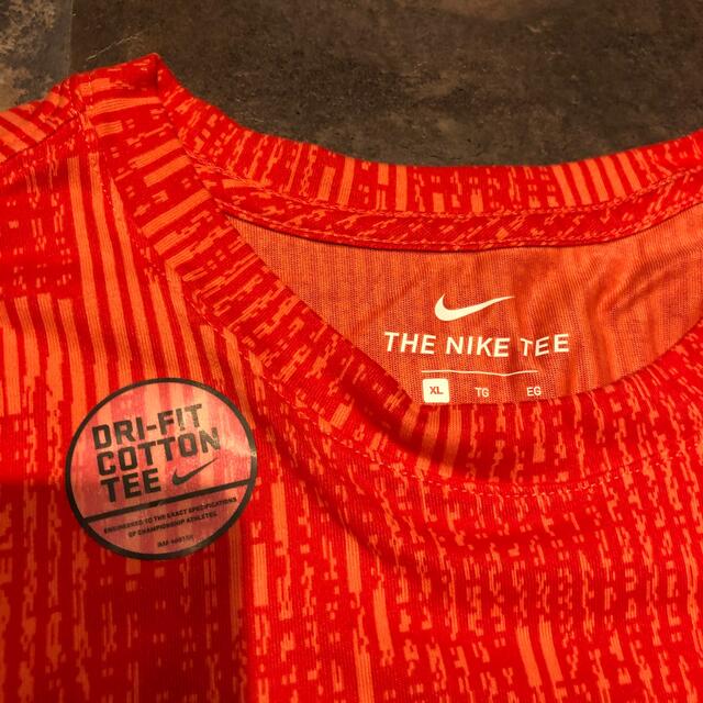 NIKE(ナイキ)のNIKE ナイキTシャツ　XL 新品未使用 メンズのトップス(Tシャツ/カットソー(半袖/袖なし))の商品写真