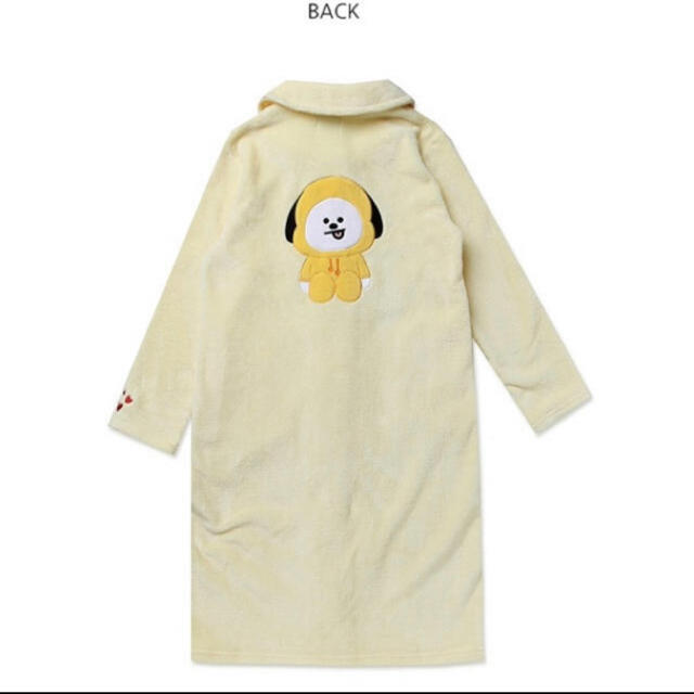 防弾少年団(BTS)(ボウダンショウネンダン)の❣️ショー様専用❣️BT21 フリースパジャマ　新品未使用タグ付き エンタメ/ホビーのタレントグッズ(アイドルグッズ)の商品写真