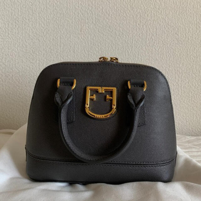 レディース【大幅値下げ！！】FURLA ファンタスティカ ドーム バッグ