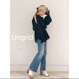 アングリッド(Ungrid)のUngrid アングリッド　オープンショルダー楊柳ブラウス　トップス　シャツ(シャツ/ブラウス(長袖/七分))