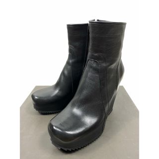 リックオウエンス(Rick Owens)の希少 レア 新古 RICK OWENS ウェッジ ヒールブーツ ブラック 41(ブーツ)