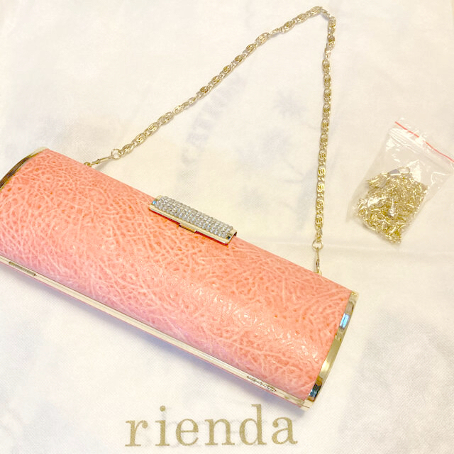 rienda(リエンダ)のrienda チェーンバッグ　パーティー 結婚式 ショルダーバッグ レディースのバッグ(クラッチバッグ)の商品写真