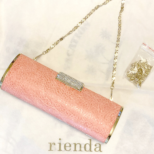 rienda(リエンダ)のrienda チェーンバッグ　パーティー 結婚式 ショルダーバッグ レディースのバッグ(クラッチバッグ)の商品写真