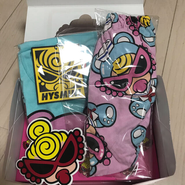 HYSTERIC MINI(ヒステリックミニ)の新品・タグ付き　テディ♪ヒスミニ半袖BIGTシャツ&ブルマの2点セット♪ キッズ/ベビー/マタニティのベビー服(~85cm)(Ｔシャツ)の商品写真