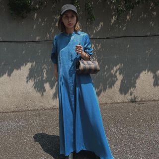 アメリヴィンテージ(Ameri VINTAGE)の★新品★Ameri VINTAGE QUEUE BUTTON DRESS M (ロングワンピース/マキシワンピース)