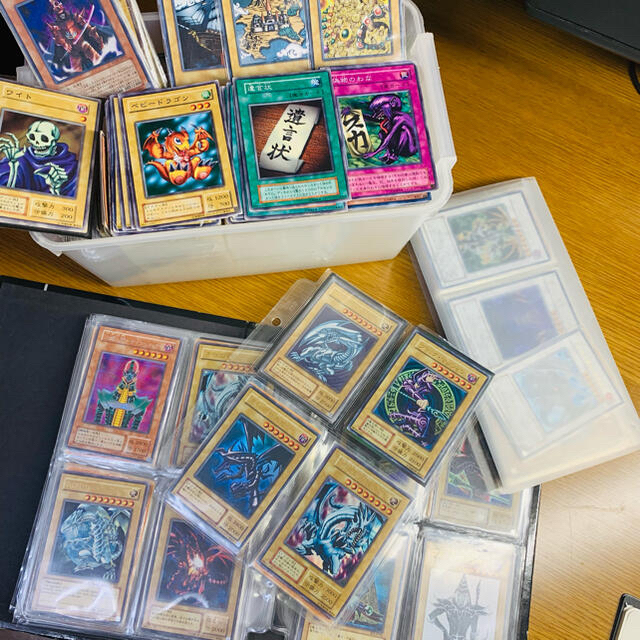 【お買得!】 KONAMI - 遊戯王 カード 引退 まとめ 初期 青眼の白龍 ブラックマジシャン シングルカード 【お買得!】 KONAMI - 遊戯王 カード 引退 まとめ 初期 青眼の白龍 ブラックマジシャン シングルカード