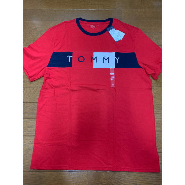 TOMMY HILFIGER(トミーヒルフィガー)の『新品』トミーヒルフィガー　メンズ　Tシャツ メンズのトップス(Tシャツ/カットソー(半袖/袖なし))の商品写真