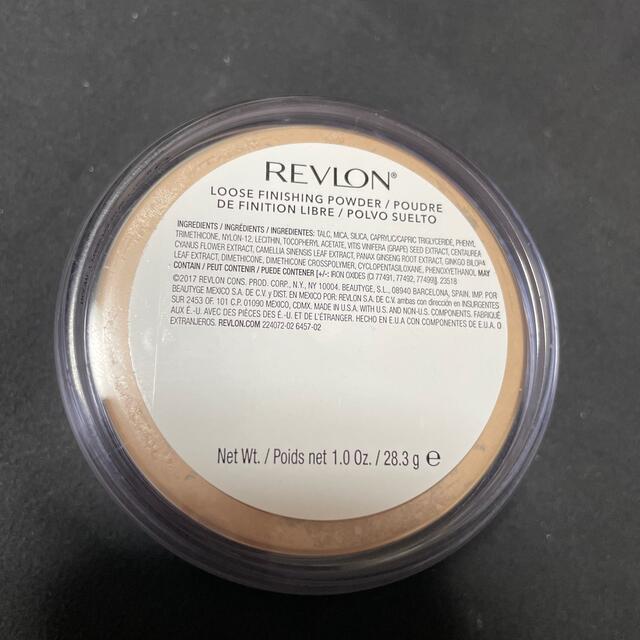 REVLON(レブロン)のRevlon ルース フィニッシングパウダー コスメ/美容のベースメイク/化粧品(フェイスパウダー)の商品写真