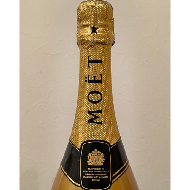 MOËT & CHANDON(モエエシャンドン)のモエ・エ・シャンドン アンペリアル 150周年限定 マグナムボトル 1500ml 食品/飲料/酒の酒(シャンパン/スパークリングワイン)の商品写真