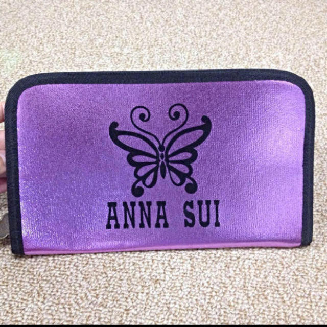 ANNA SUI(アナスイ)のマルチポーチ レディースのファッション小物(ポーチ)の商品写真