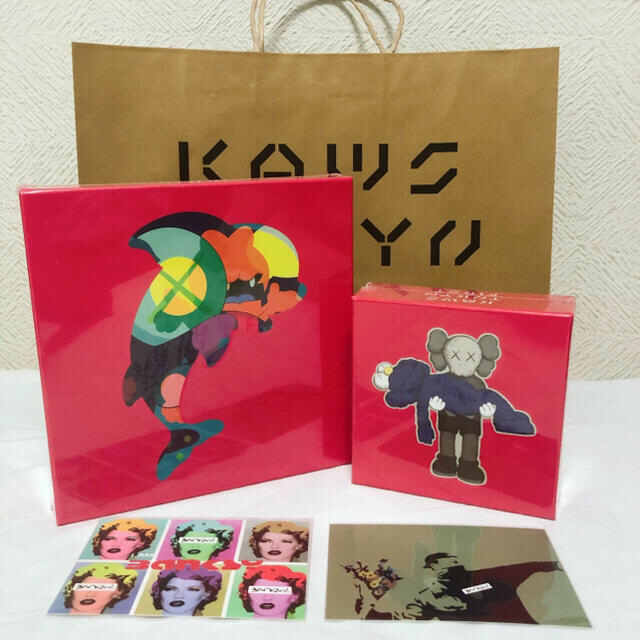 KAWS TOKYO FIRST ジグソーパズル2種セット【おまけ付き】 | フリマアプリ ラクマ