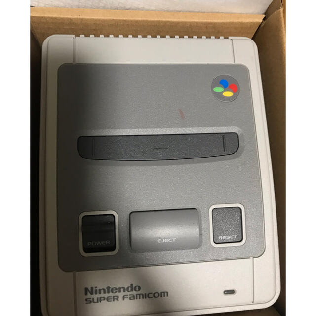 任天堂(ニンテンドウ)のスーパーファミコンミニ　USBアダプタ エンタメ/ホビーのゲームソフト/ゲーム機本体(家庭用ゲーム機本体)の商品写真