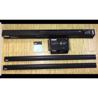 スーリー(THULE)の【新古品】THULE ルーフレールセット TH775 + TH7115B(車外アクセサリ)