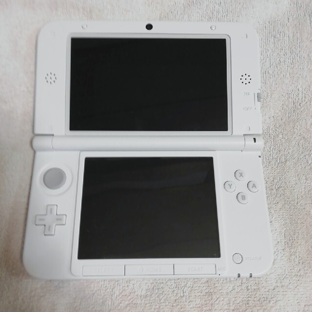 ニンテンドー3DS(ニンテンドー3DS)のアズマ様専用 エンタメ/ホビーのゲームソフト/ゲーム機本体(携帯用ゲーム機本体)の商品写真