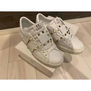 ヴァレンティノ(VALENTINO)の専用！　ヴァレンティノ　スニーカー(スニーカー)