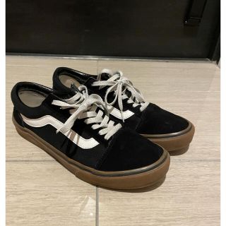 ヴァンズ(VANS)のvans old skool black 27.5cm バンズ　オールドスクール(スニーカー)