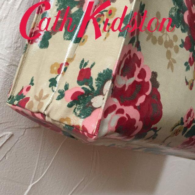 Cath Kidston(キャスキッドソン)の新品 キャスキッドソン キャリーオール カントリーローズサンド レディースのバッグ(ハンドバッグ)の商品写真