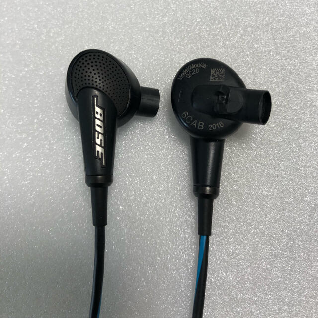 BOSE(ボーズ)の【私子ちゃん様専用】BOSE QuietComfort 20 スマホ/家電/カメラのオーディオ機器(ヘッドフォン/イヤフォン)の商品写真