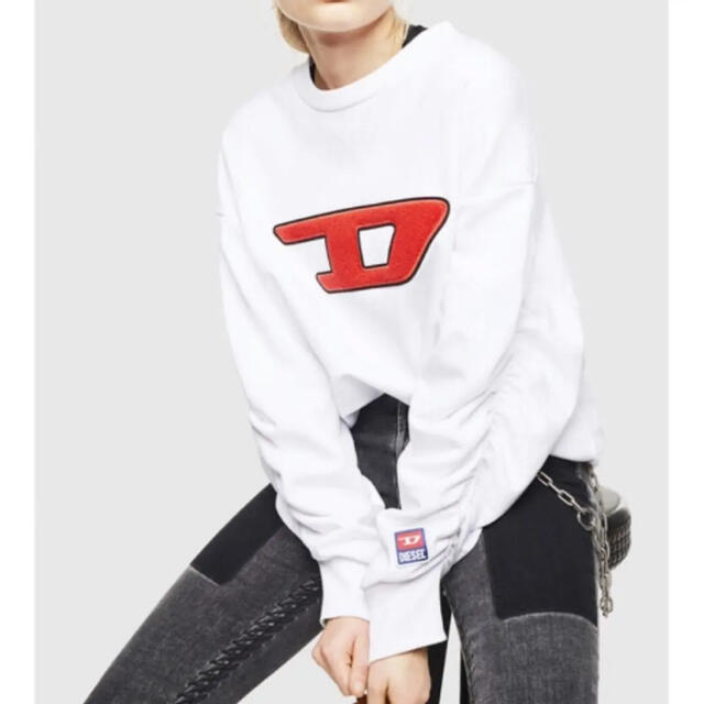 DIESEL - 【人気】DIESEL Dロゴ ビッグシルエットスウェット DIESEL - 【人気】DIESEL Dロゴ ビッグシルエットスウェット