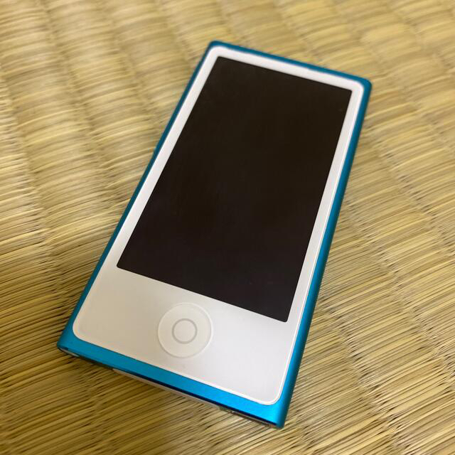 Apple(アップル)のiPod nano 16GB blue スマホ/家電/カメラのオーディオ機器(ポータブルプレーヤー)の商品写真