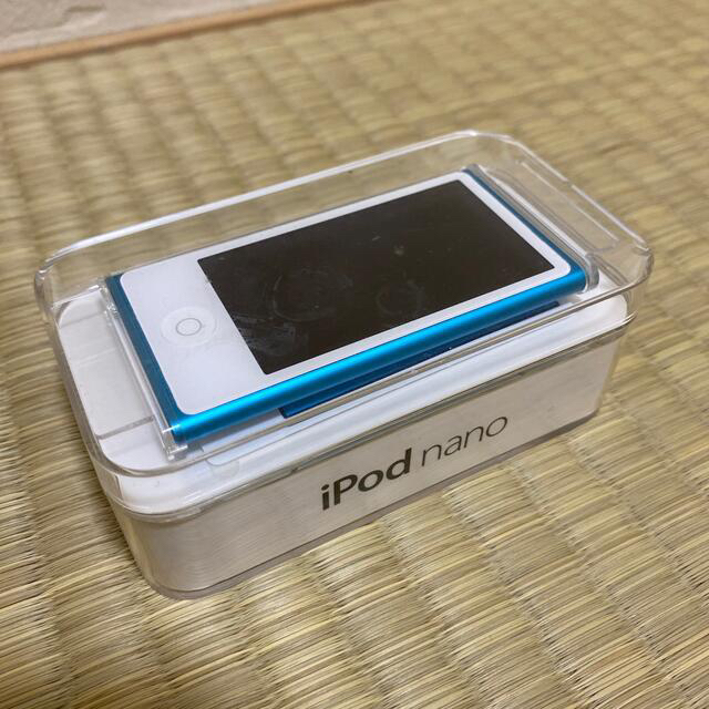 Apple(アップル)のiPod nano 16GB blue スマホ/家電/カメラのオーディオ機器(ポータブルプレーヤー)の商品写真