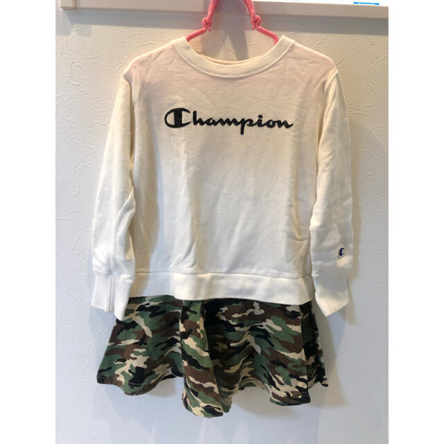 Champion(チャンピオン)のワンピース(キッズ) キッズ/ベビー/マタニティのキッズ服女の子用(90cm~)(ワンピース)の商品写真