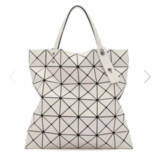 イッセイミヤケ(ISSEY MIYAKE)の★正規店購入★BAOBAO ルーセントフロスト(トートバッグ)