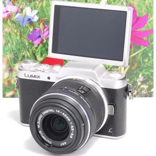 パナソニック(Panasonic)の❤️WiFi転送OK❤️高画質❤️ パナソニック LUMIX DMC-GF7(デジタル一眼)