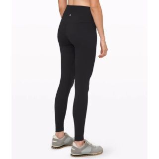 ルルレモン(lululemon)のルルレモン　レギンス  Lululemon align 7/8 黒　パンツ(レギンス/スパッツ)